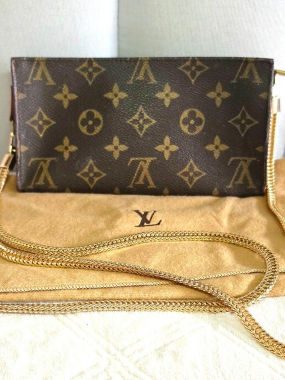 Authentic Louis Vuitton Monogram Pouch